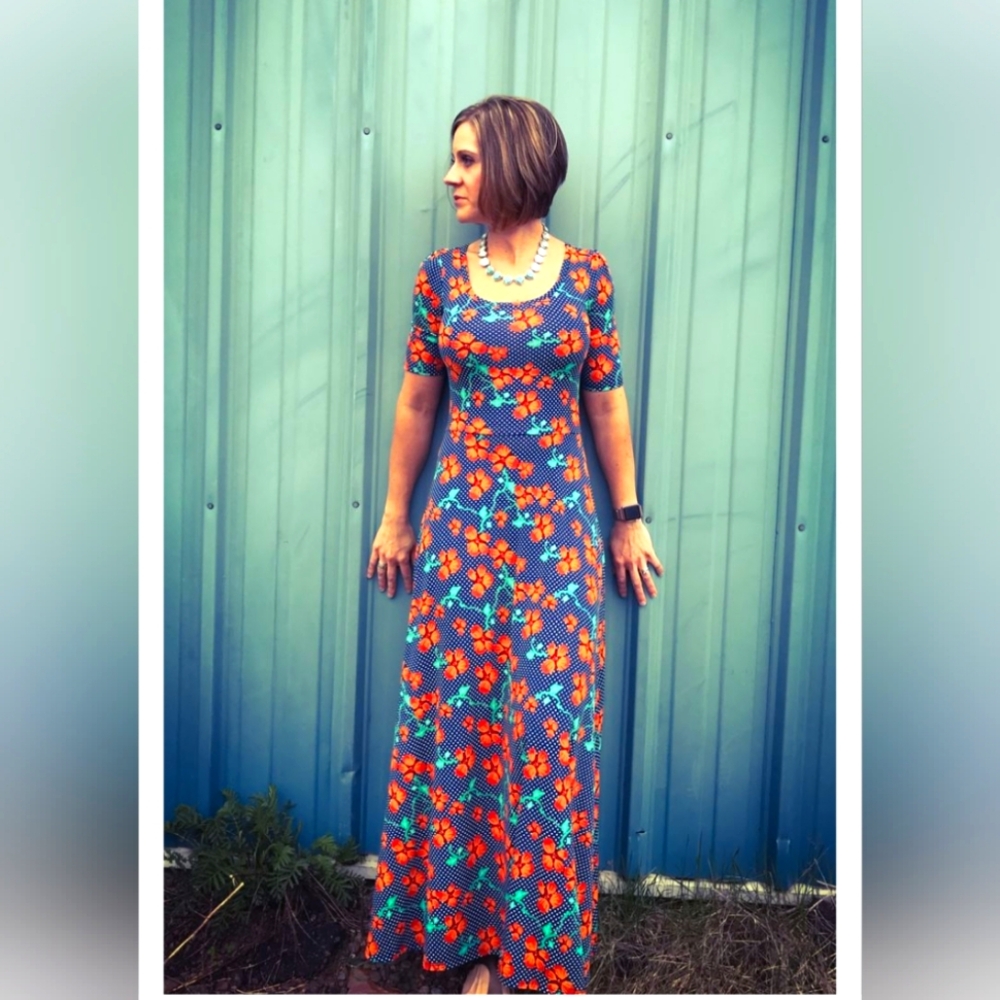 Lularoe maxi dress size medium